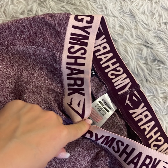 Gym shark full length leggings size med - Picture 2 of 3